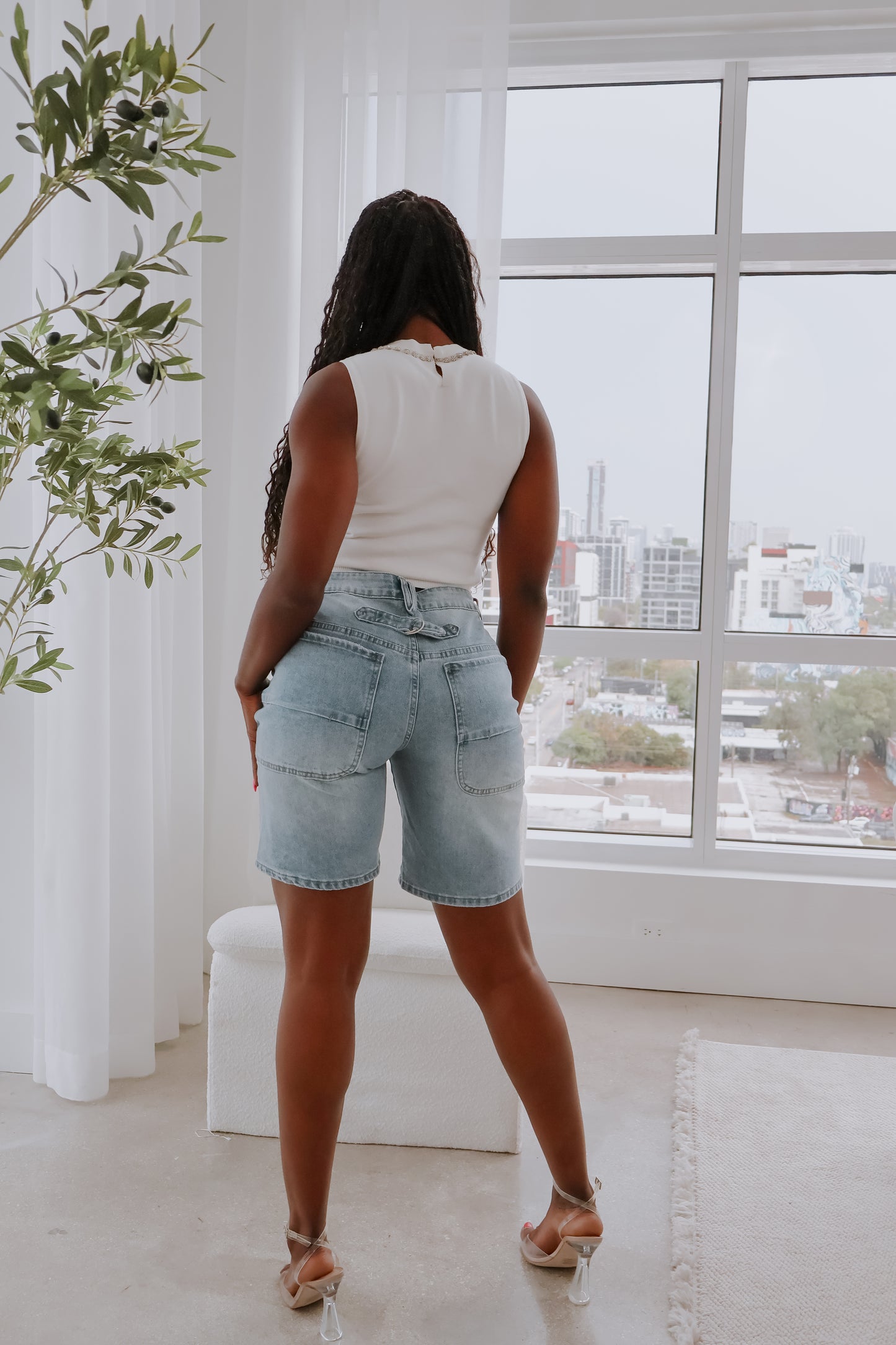 MID JEAN SHORTS